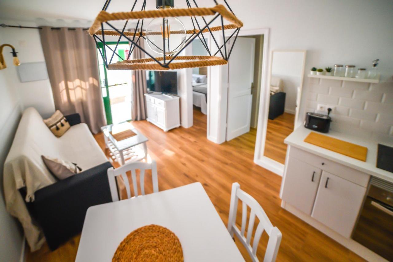 Precioso Apartamento Con Piscina Tías Zewnętrze zdjęcie